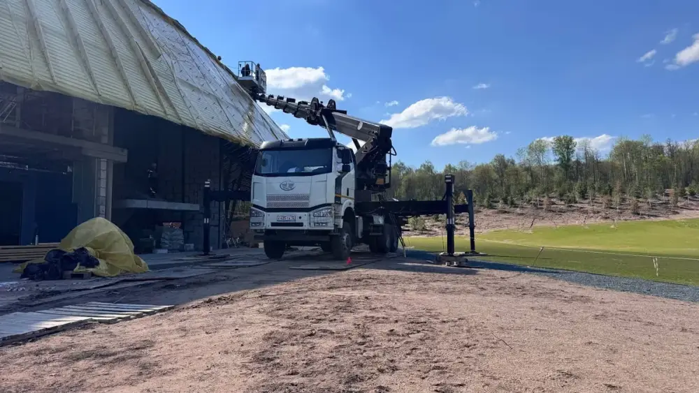Автовышка 45 метров на базе вездехода FAW 6x6 — фото 6